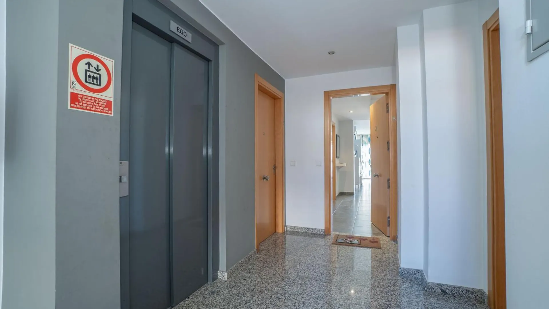 אמפוריבראבה Apart-Rent Apartment Mimoses 0052 0*,